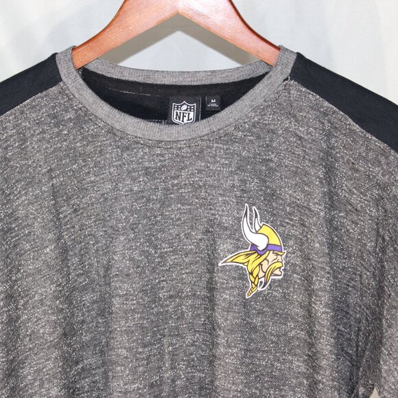 MN Vikings NFL Gray and Black Long Sleeve Shirt - Size M - Picture 2 of 9